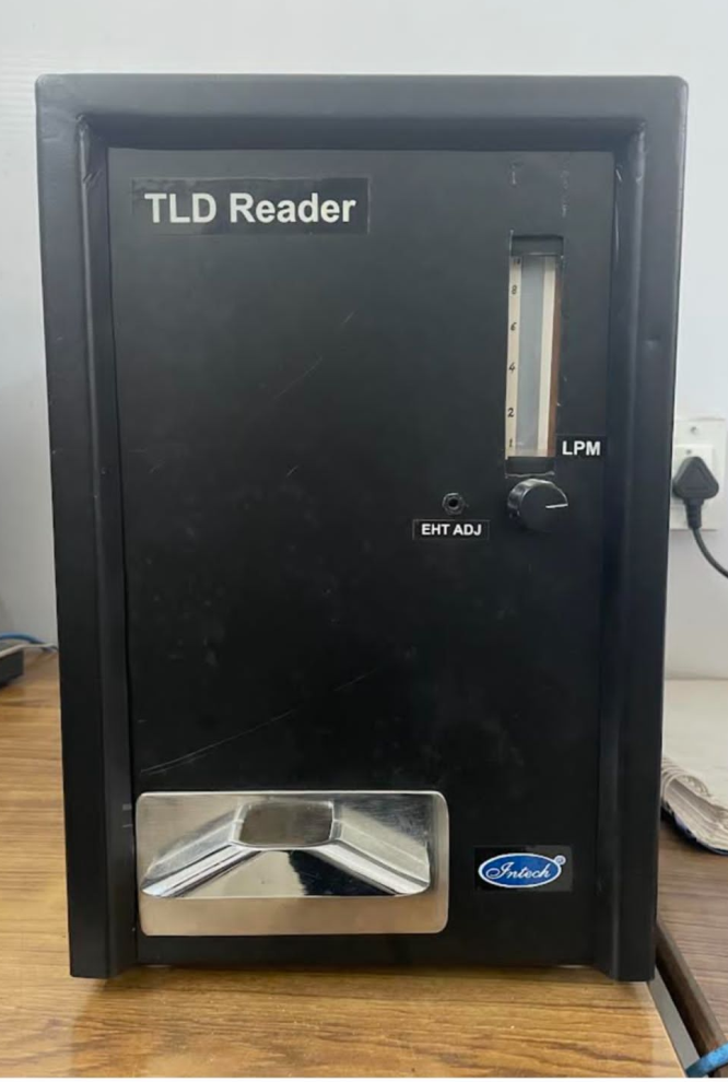 Thermo-luminescent Dosimeter (TLD) Reader