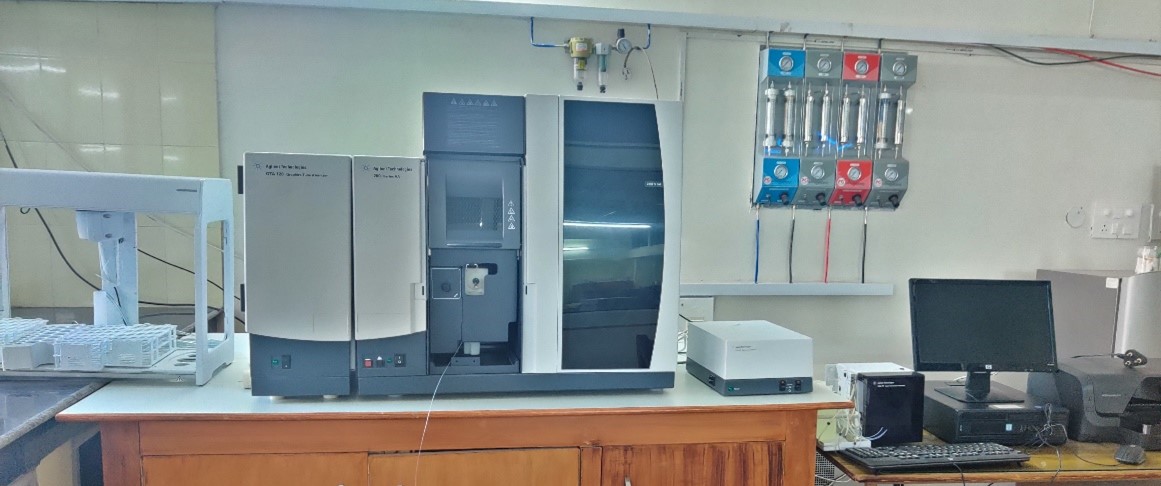 Atomic Absorption Spectrophotometer (AAS)
