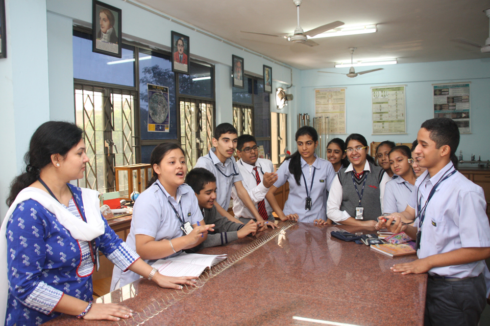 Students attending a laboratory class