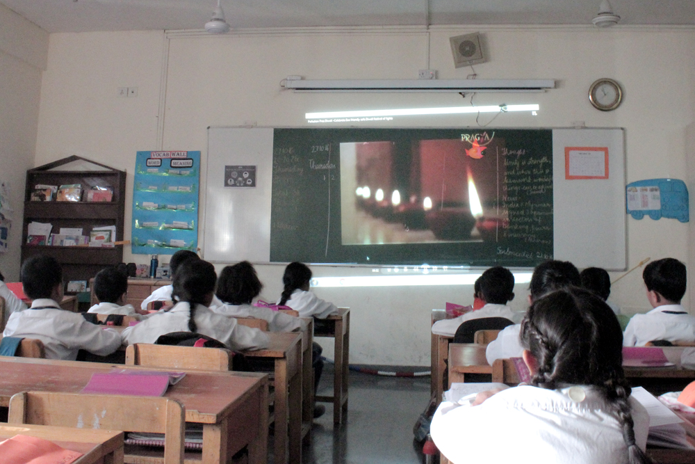 Smart classes in Amity International School Pushp Vihar