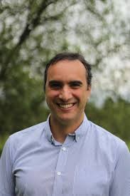 Prof. Dr. Efraim Reyes