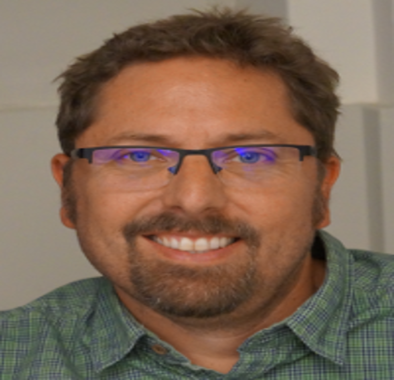 Dr. Christian Blum