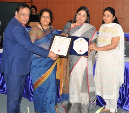 Amity University confers Honorary Professorship upon Dr. Purvi Mehta ...