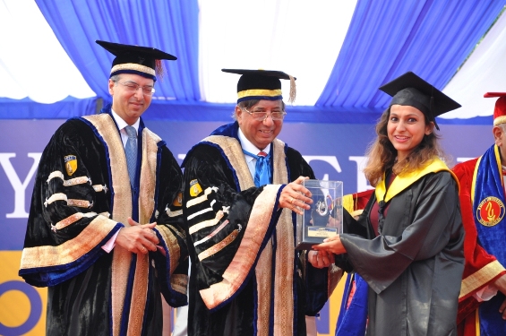 Amity Confers Degrees And Diplomas Upon 2409 Graduands Enrolled Under ...