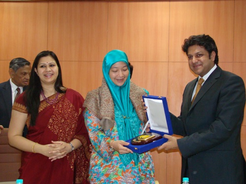 Malaysian Delegation Visits Amity University Details