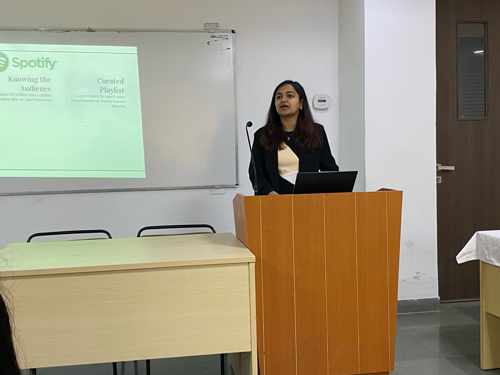 GuestSpeak